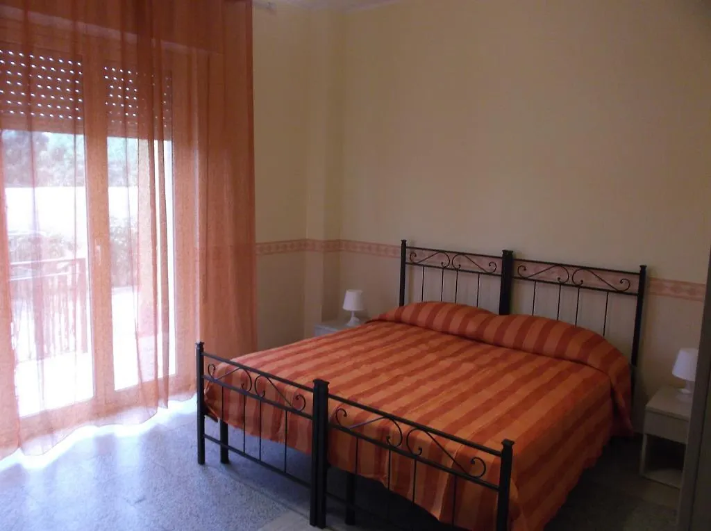 Villa Lucia Isola Siraküza